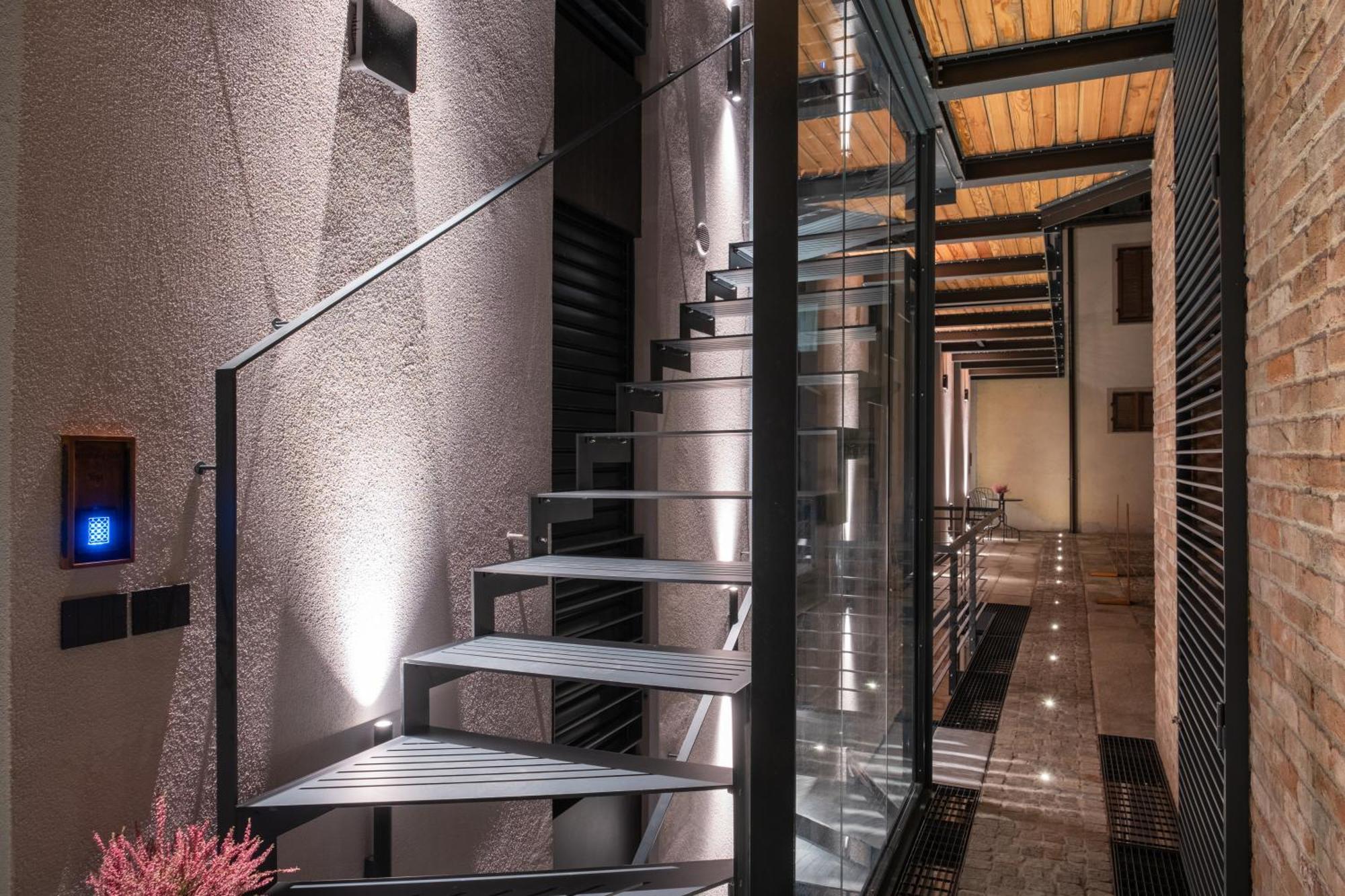 Serendipity Apartments 알바 외부 사진